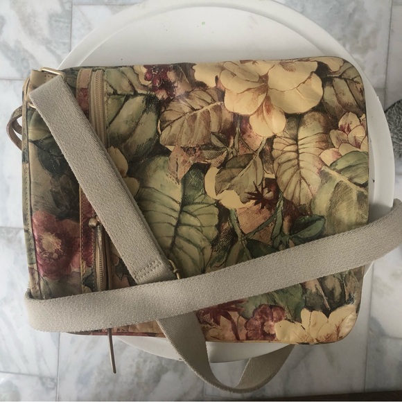 Purse - Picture 3 of 5